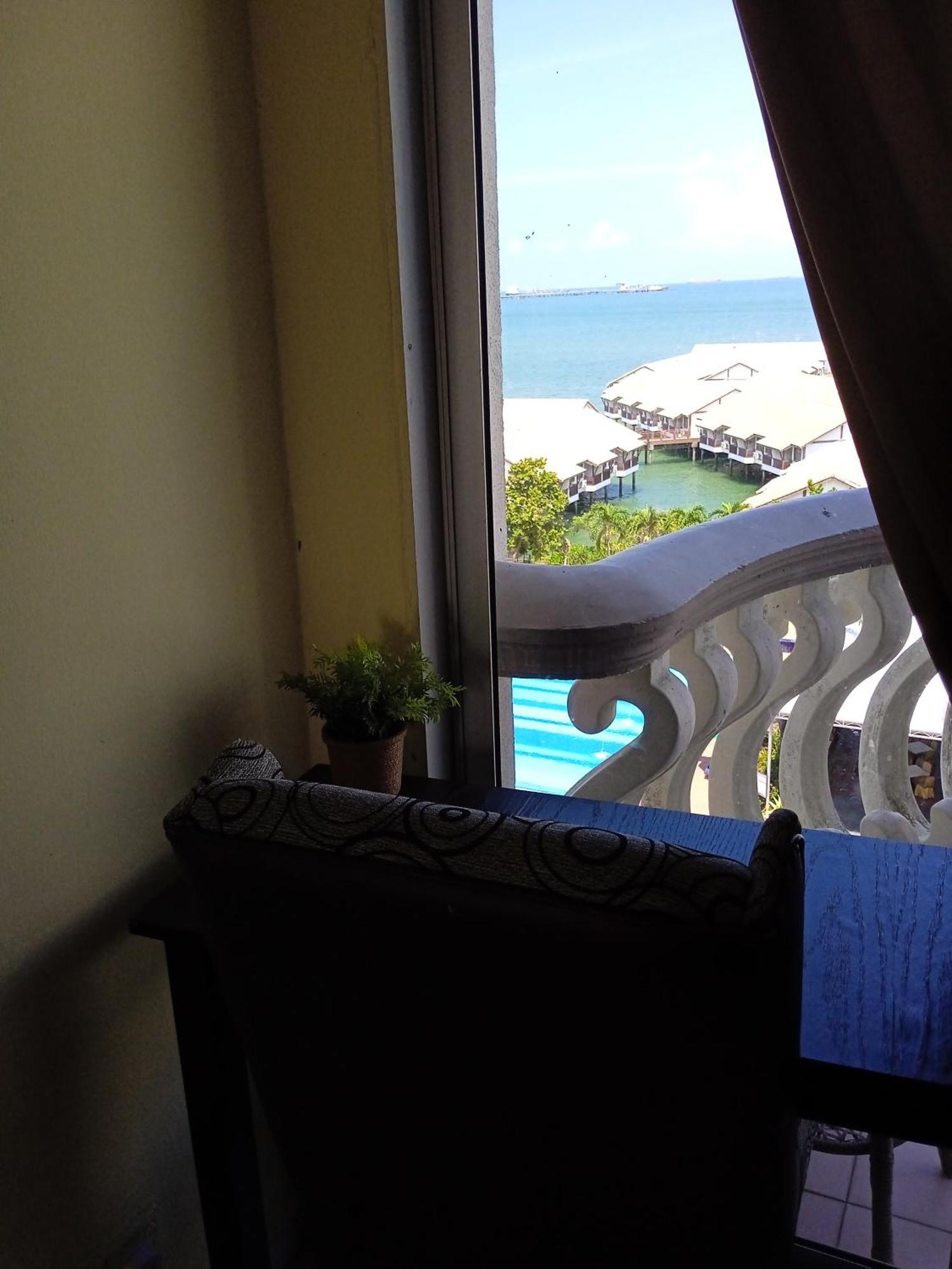 Cozy Seaview Glory Beach Resort Anc Port Dickson Bagian luar foto
